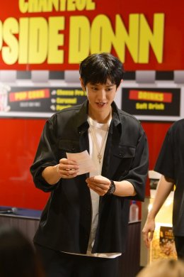 SM True ผนึกกำลังกับ SF World Cinema ส่งพลังแห่งความสุขจาก CHANYEOL (ชานยอล) ถึงแฟนคลับชาวไทยอย่างใกล้ชิด ในกิจกรรม SM True x SF present CHANYEOL 'Upside Down' FANSIGN & CAFE EVENT 